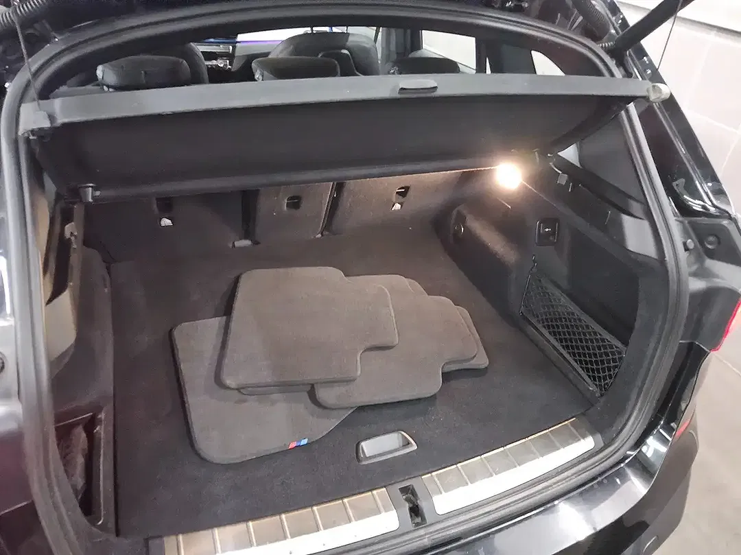 BMW X1 - Thumbnail 12