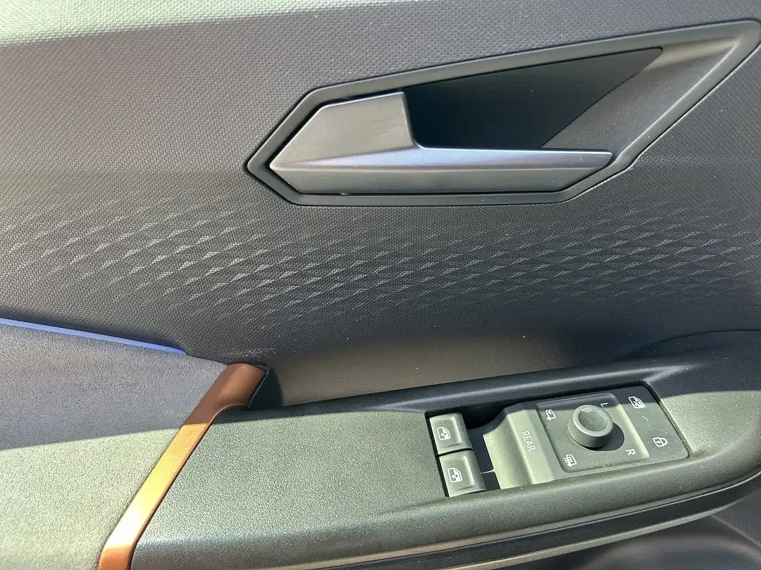 CUPRA Born - Thumbnail 11
