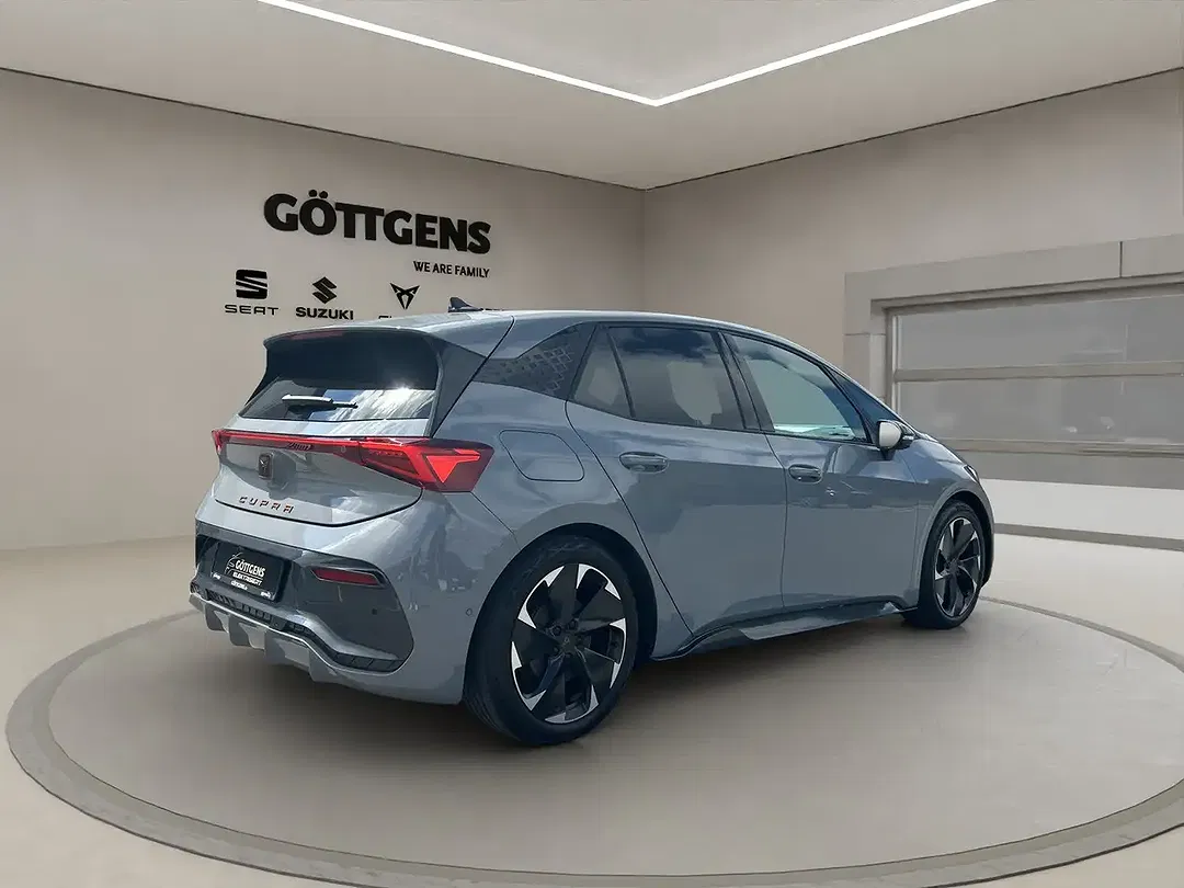 CUPRA Born - Thumbnail 4