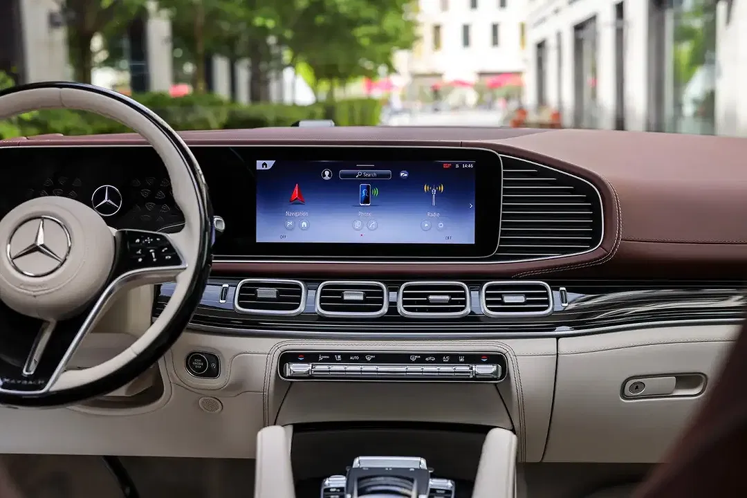 Mercedes-Benz GLS 600 - Thumbnail 13