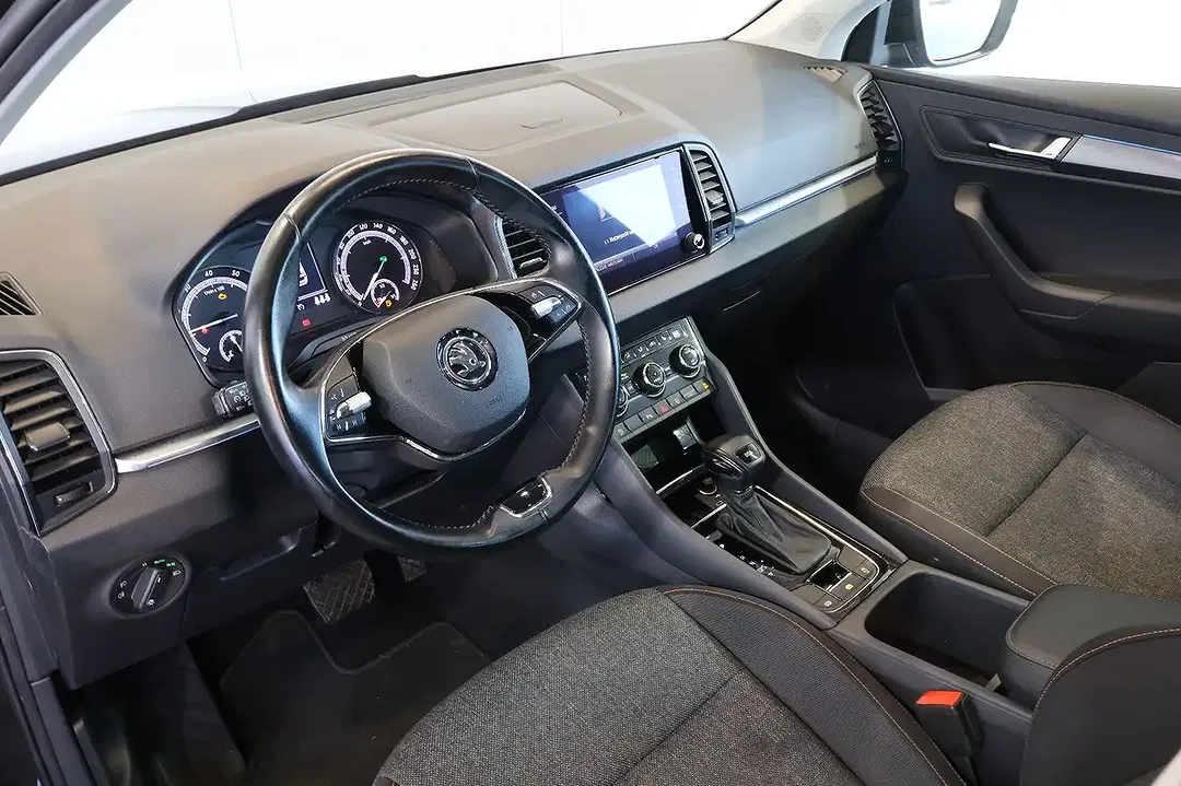 Skoda Karoq - Thumbnail 9