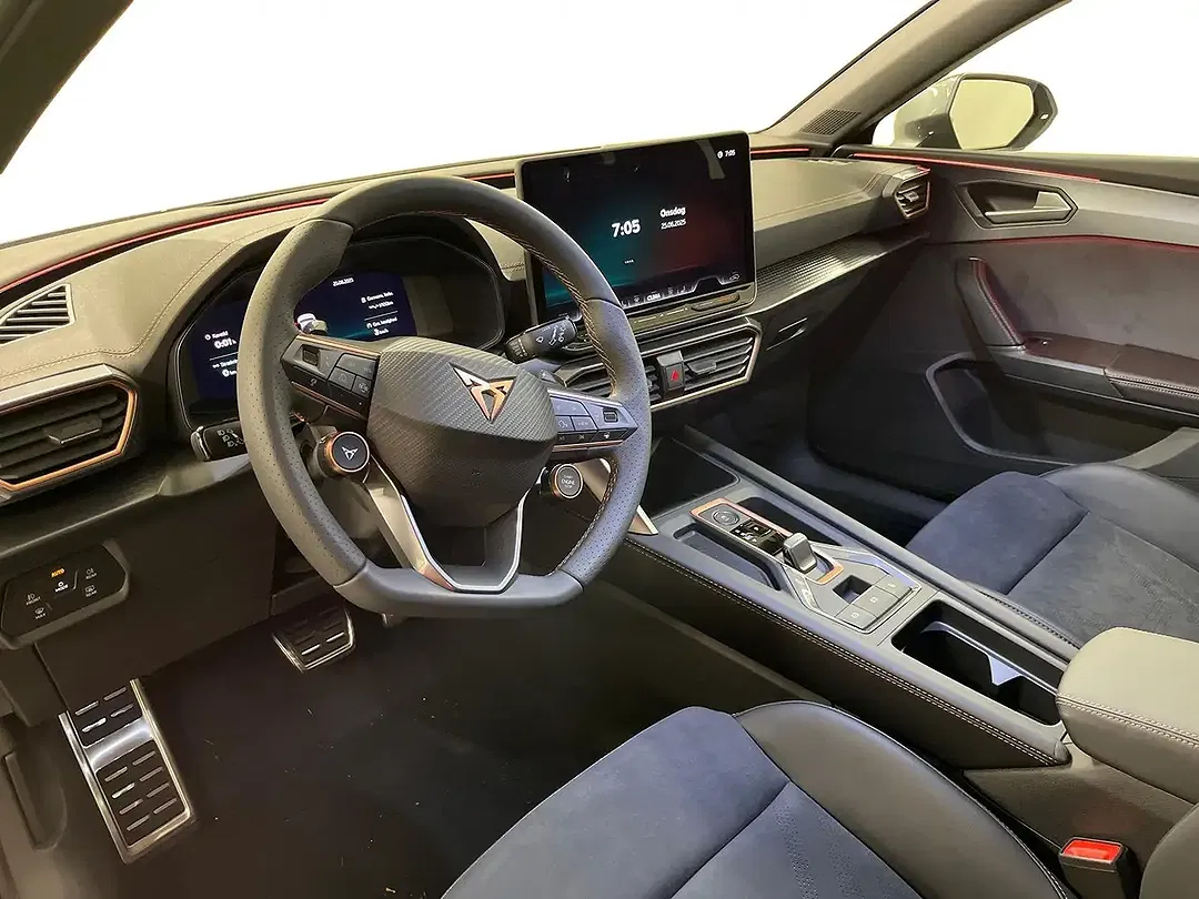 CUPRA Leon - Thumbnail 11