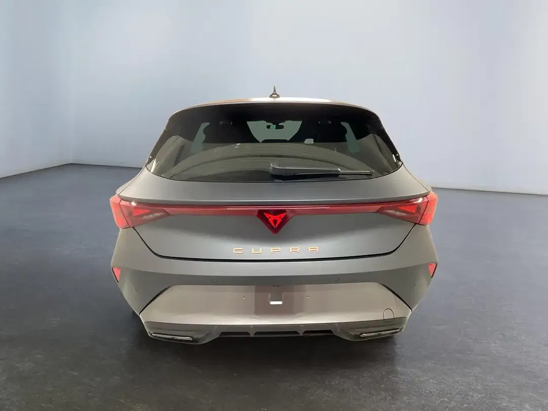 CUPRA Leon - Thumbnail 6