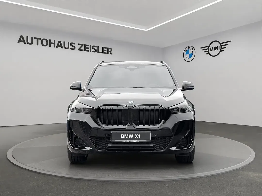 BMW X1 - Thumbnail 5