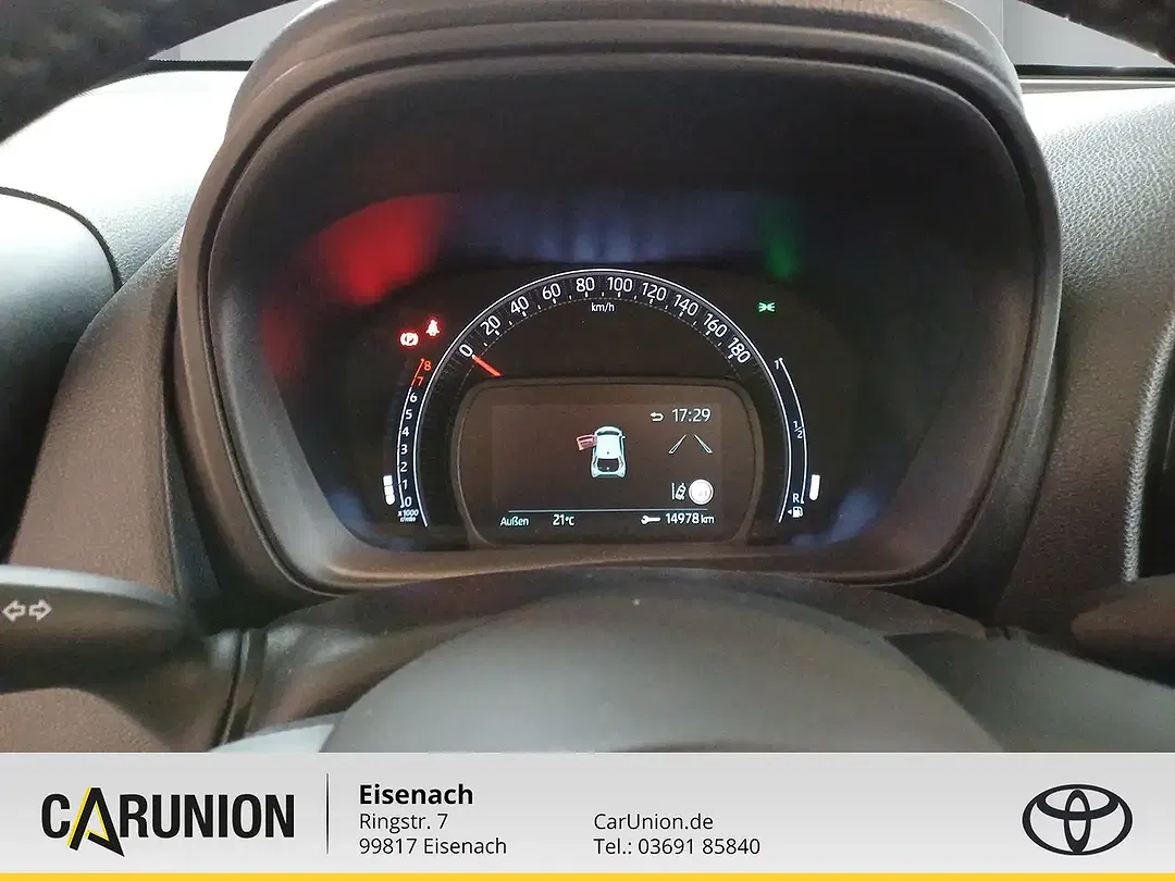 Toyota Aygo X - Thumbnail 10