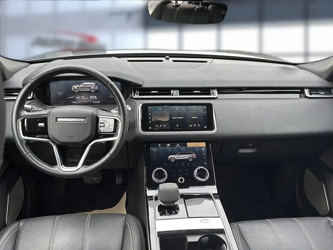 Land Rover Range Rover Velar - Thumbnail 18