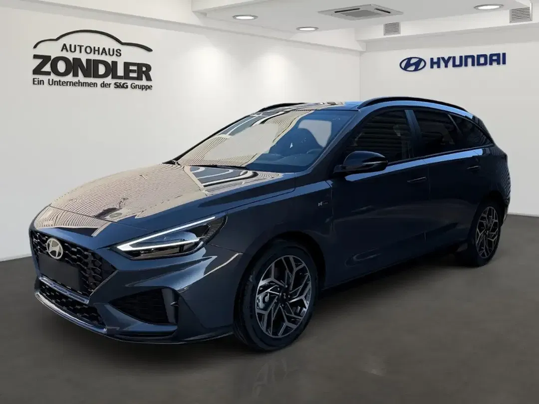 Hyundai i30 - Thumbnail 1