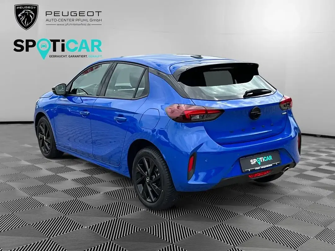 Opel Corsa - Thumbnail 3