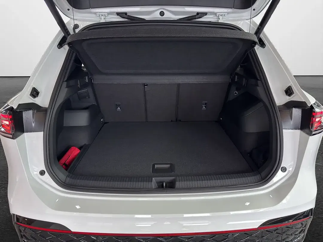 Volkswagen Tiguan - Thumbnail 12