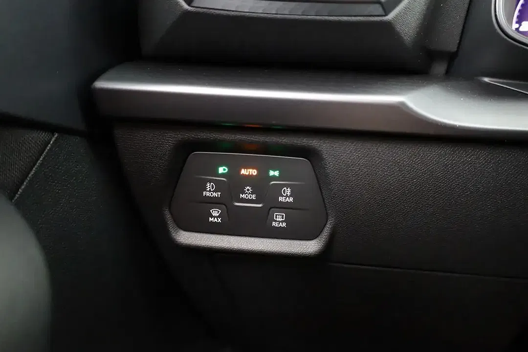 SEAT Leon - Thumbnail 9