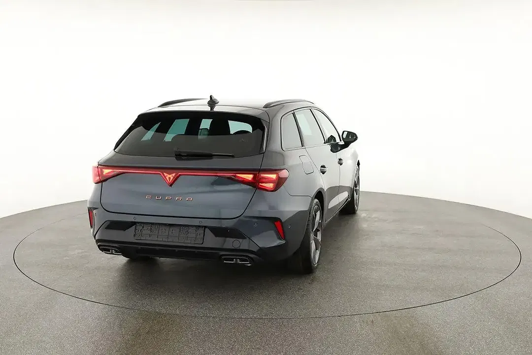 SEAT Leon - Thumbnail 16