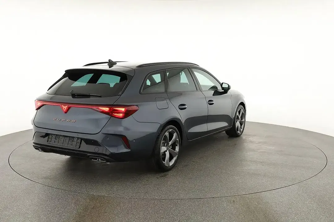 SEAT Leon - Thumbnail 17