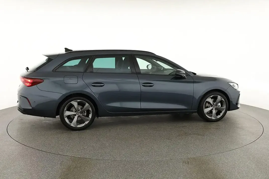 SEAT Leon - Thumbnail 20