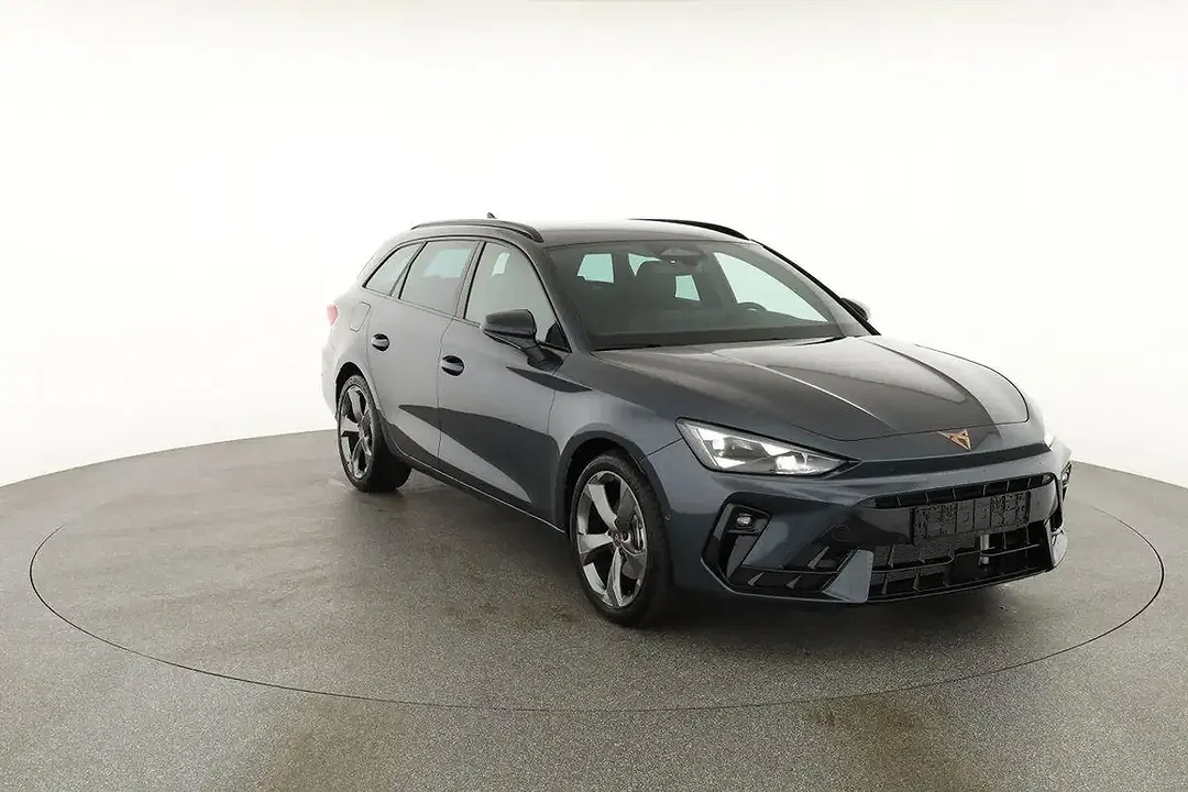 SEAT Leon - Thumbnail 25