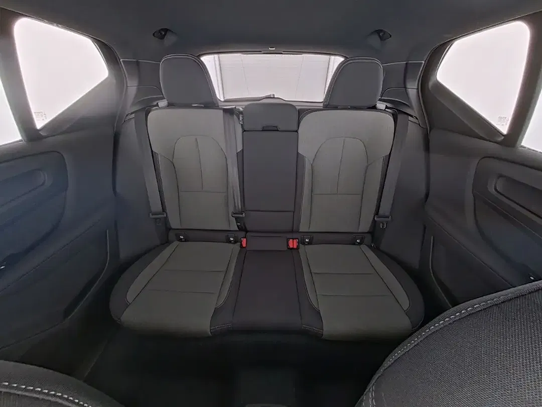Volvo XC40 - Thumbnail 7