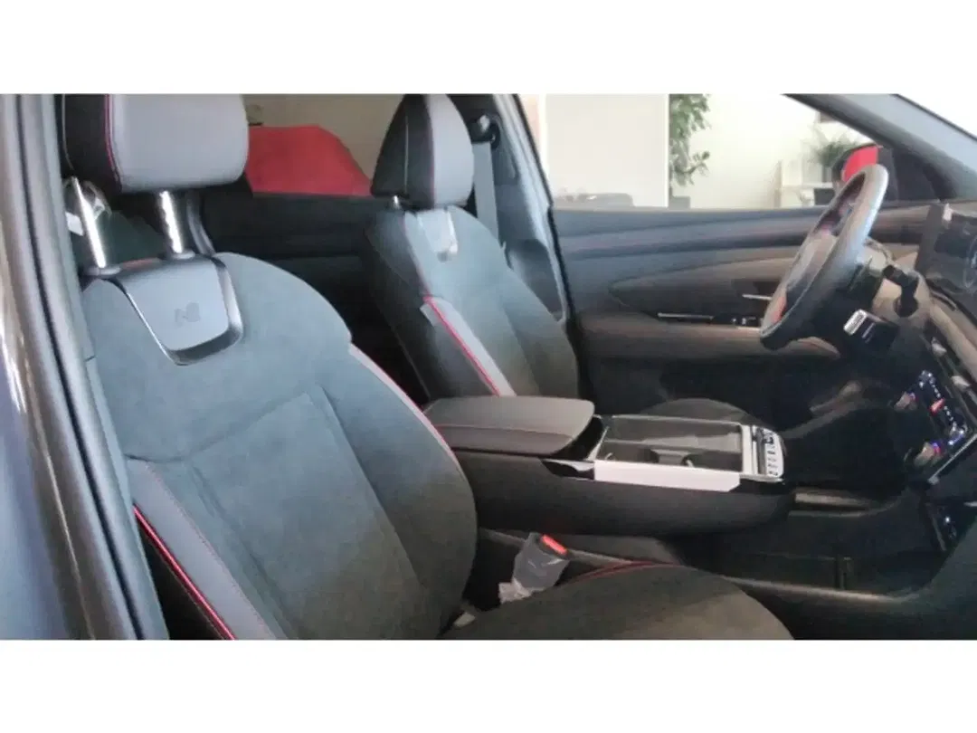 Hyundai TUCSON - Thumbnail 12