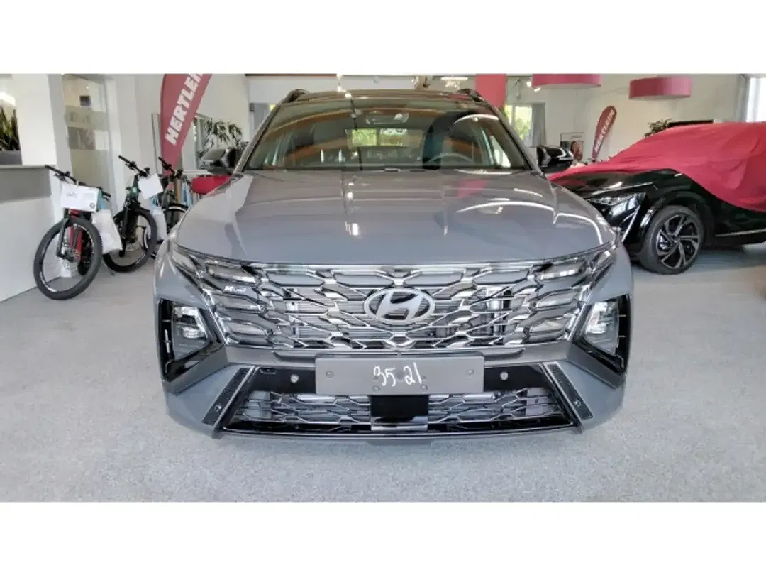 Hyundai TUCSON - Thumbnail 2