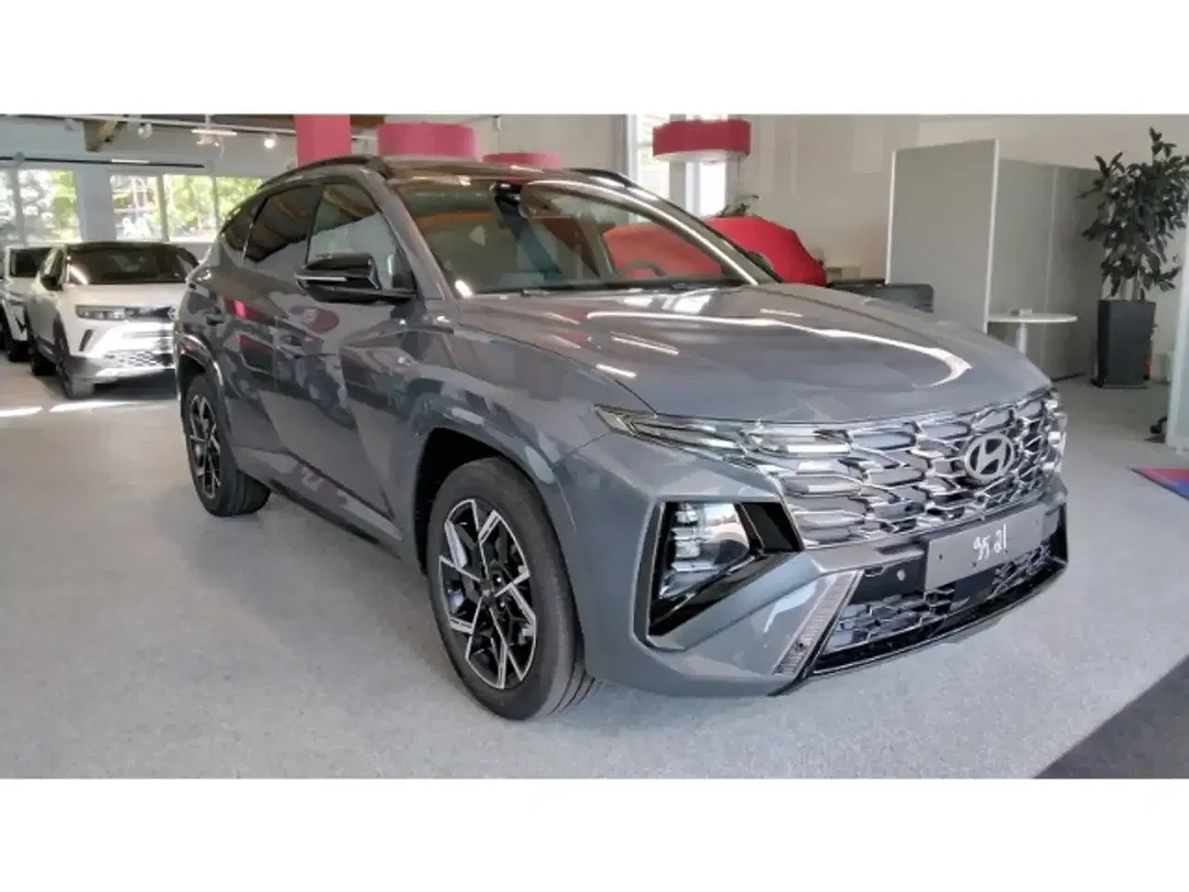 Hyundai TUCSON - Thumbnail 3