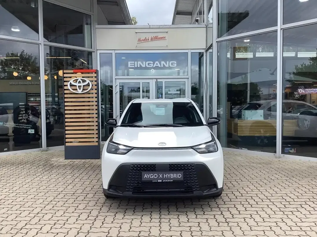 Toyota Aygo X - Thumbnail 6