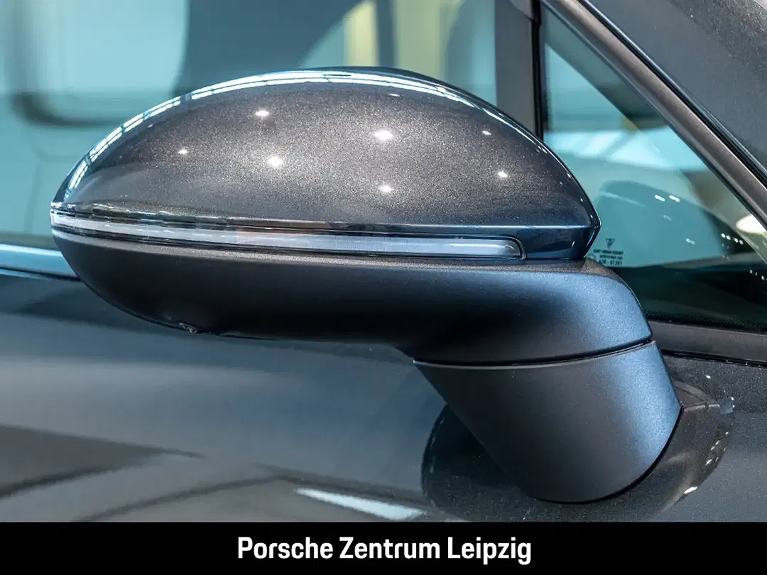Porsche Macan - Thumbnail 11
