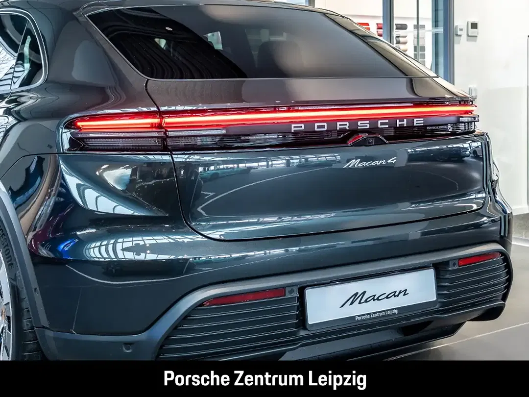 Porsche Macan - Thumbnail 13