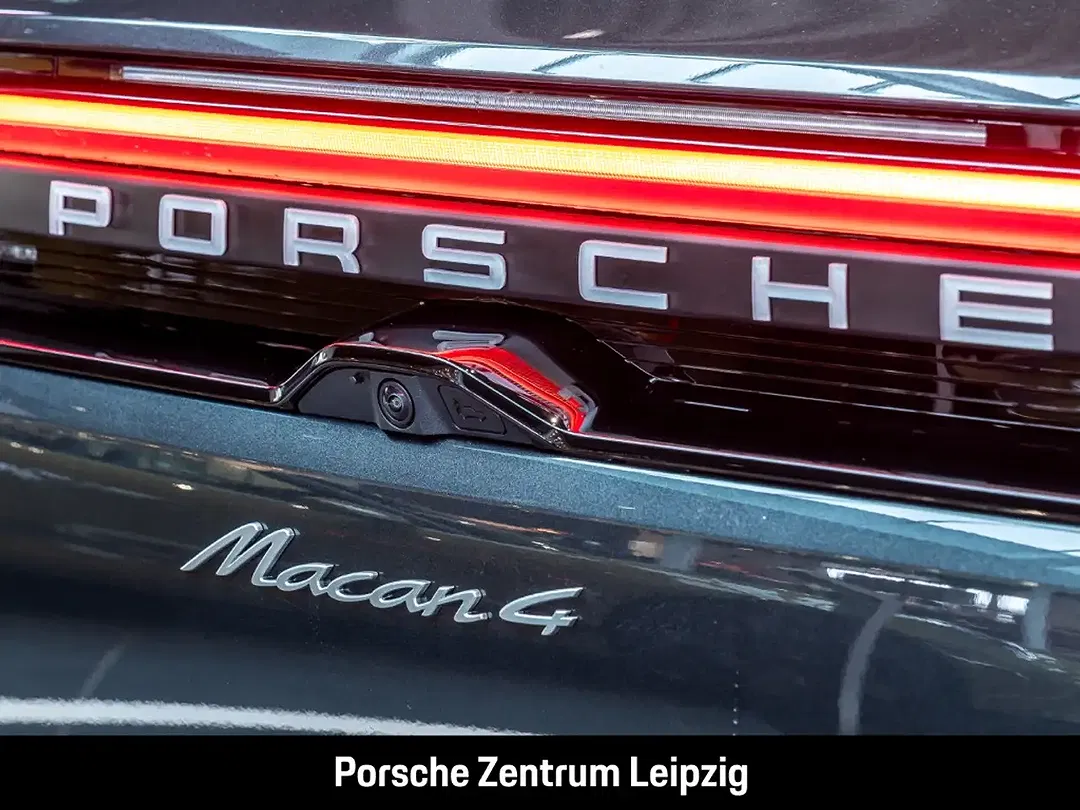 Porsche Macan - Thumbnail 14