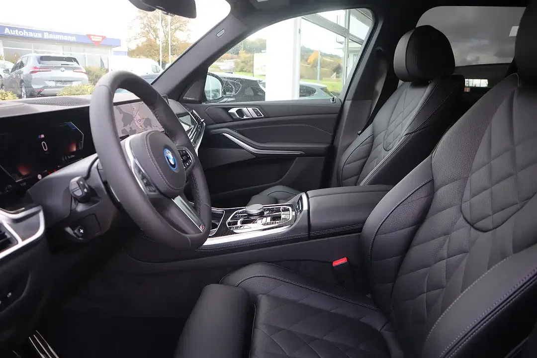BMW X5 - Thumbnail 5