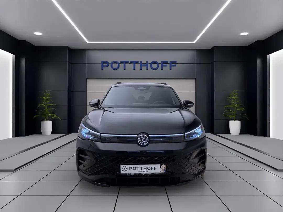 Volkswagen Tiguan - Thumbnail 8