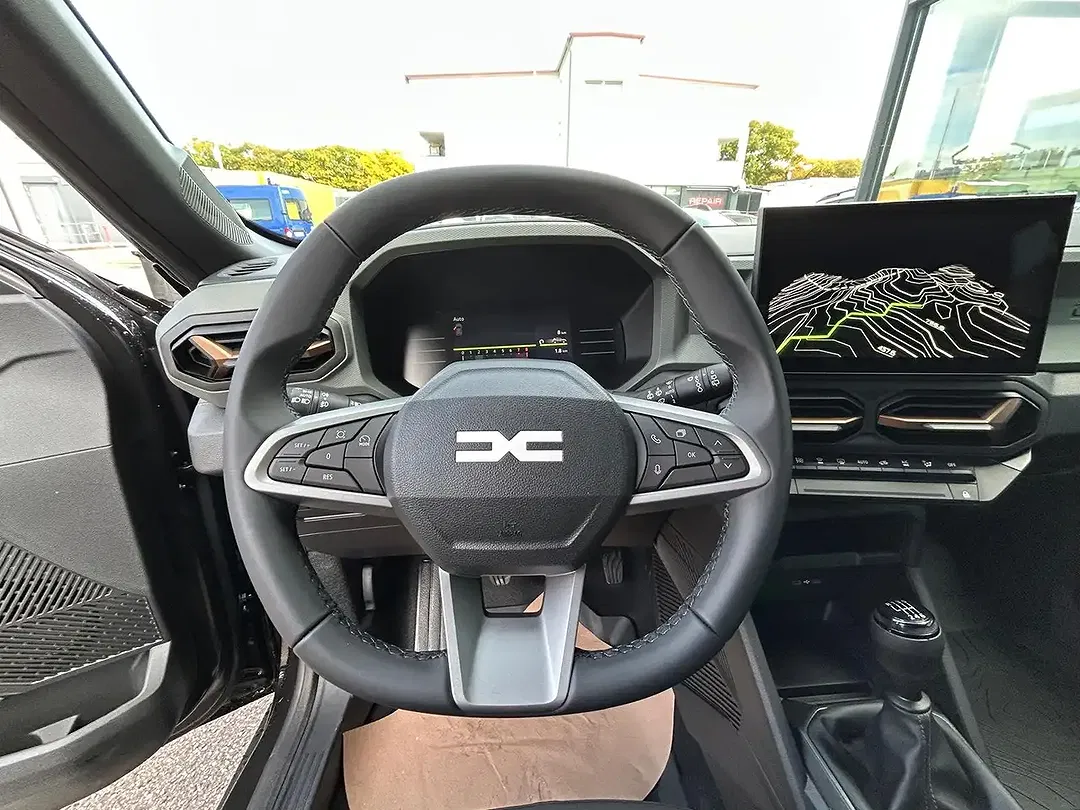 Dacia Duster - Thumbnail 11