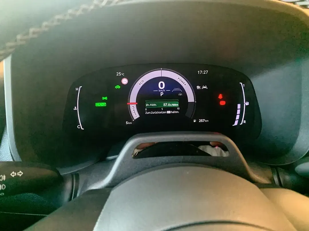 Toyota Aygo X - Thumbnail 13