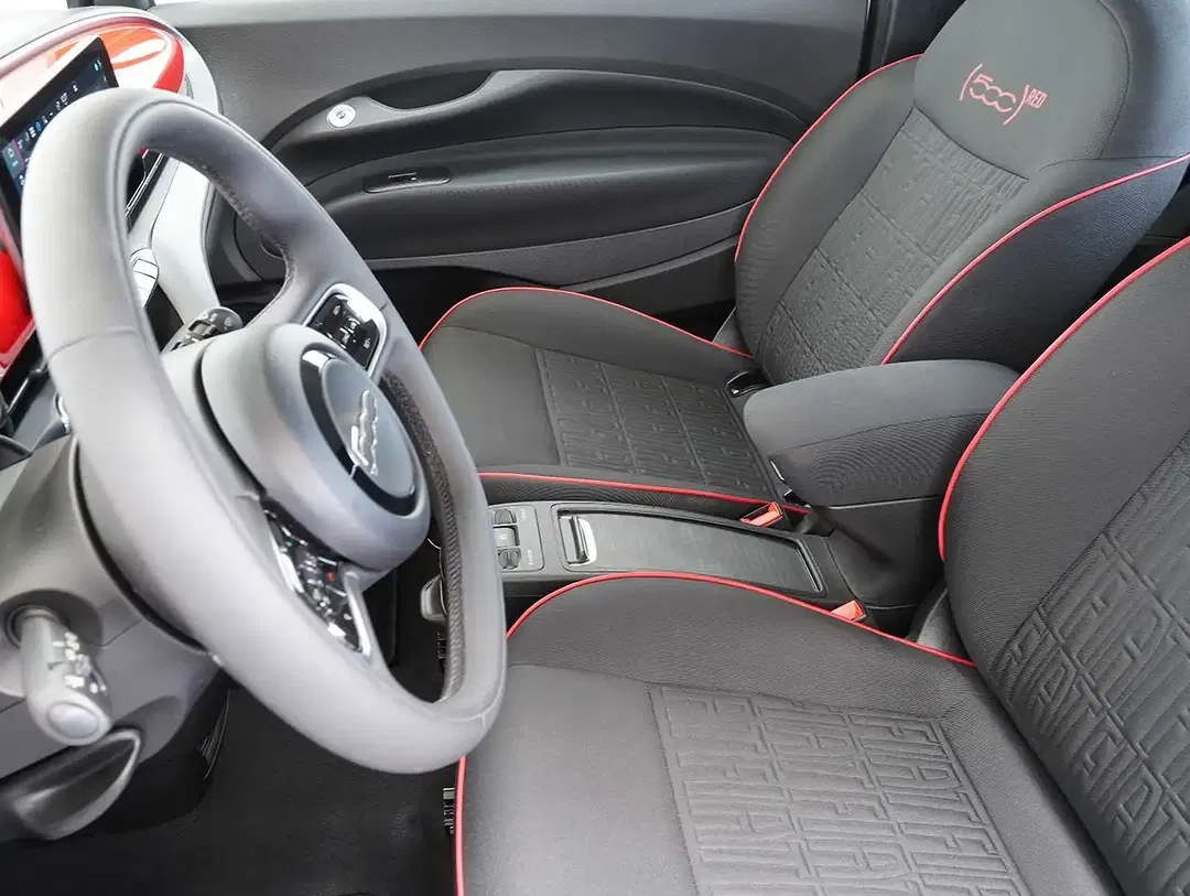 Fiat 500e - Thumbnail 6