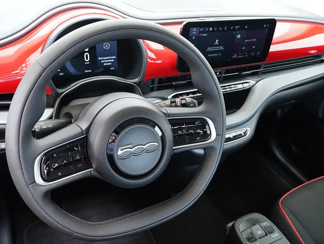 Fiat 500e - Thumbnail 7