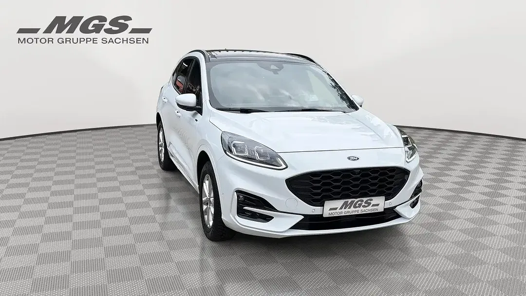 Ford Kuga - Thumbnail 3