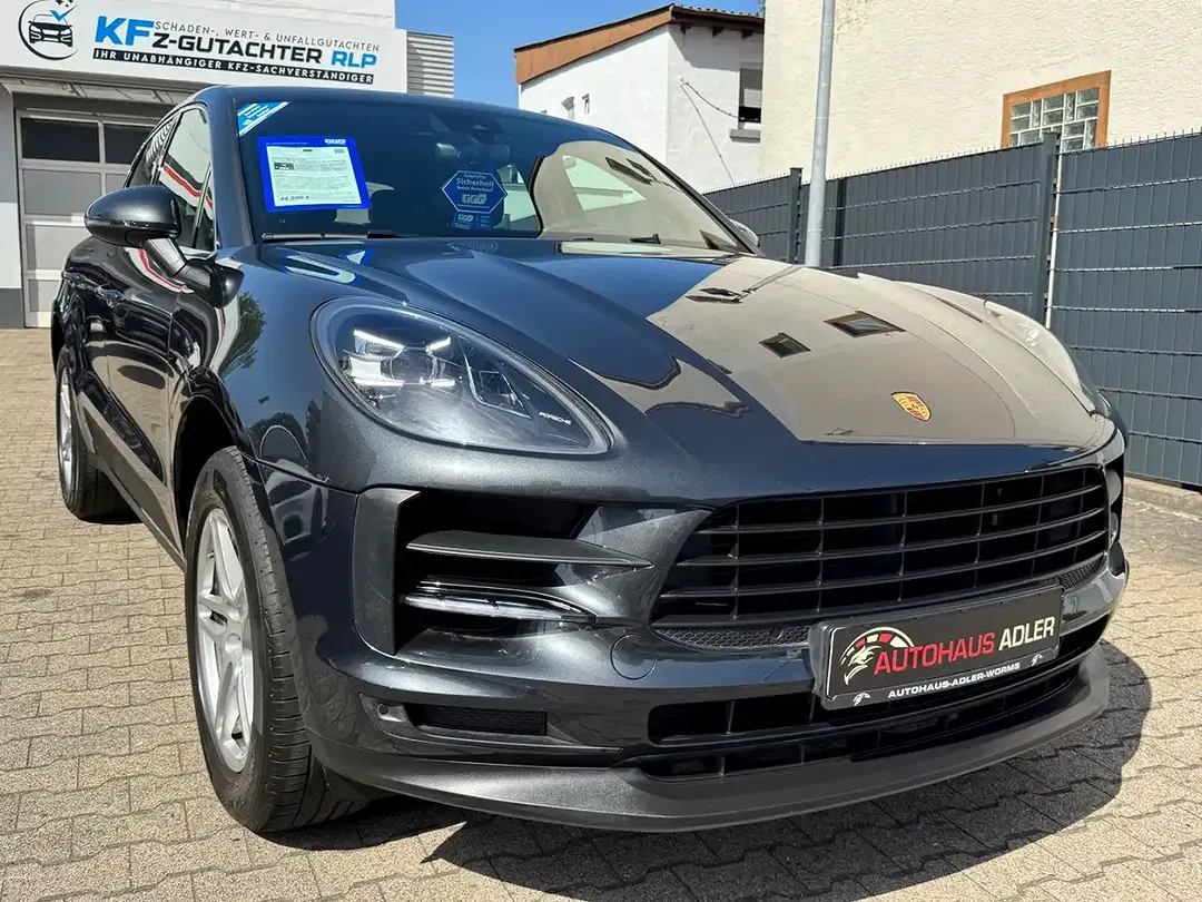 Porsche Macan - Thumbnail 7