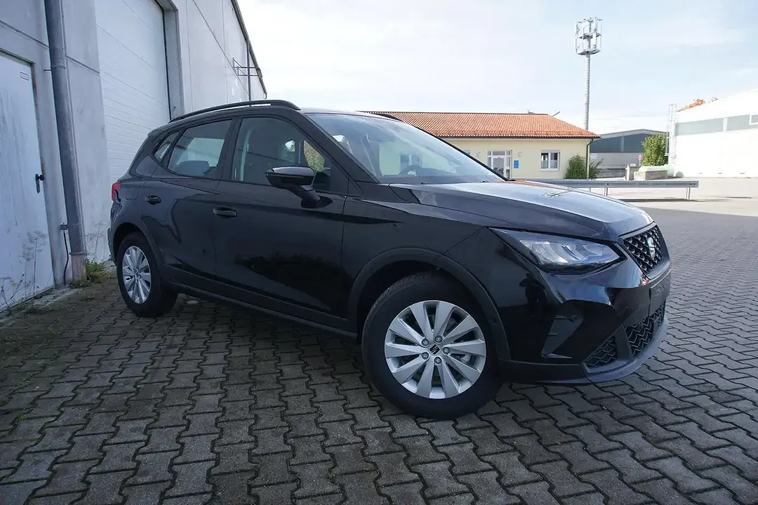SEAT Arona 1.0 TSI Style - foto 1