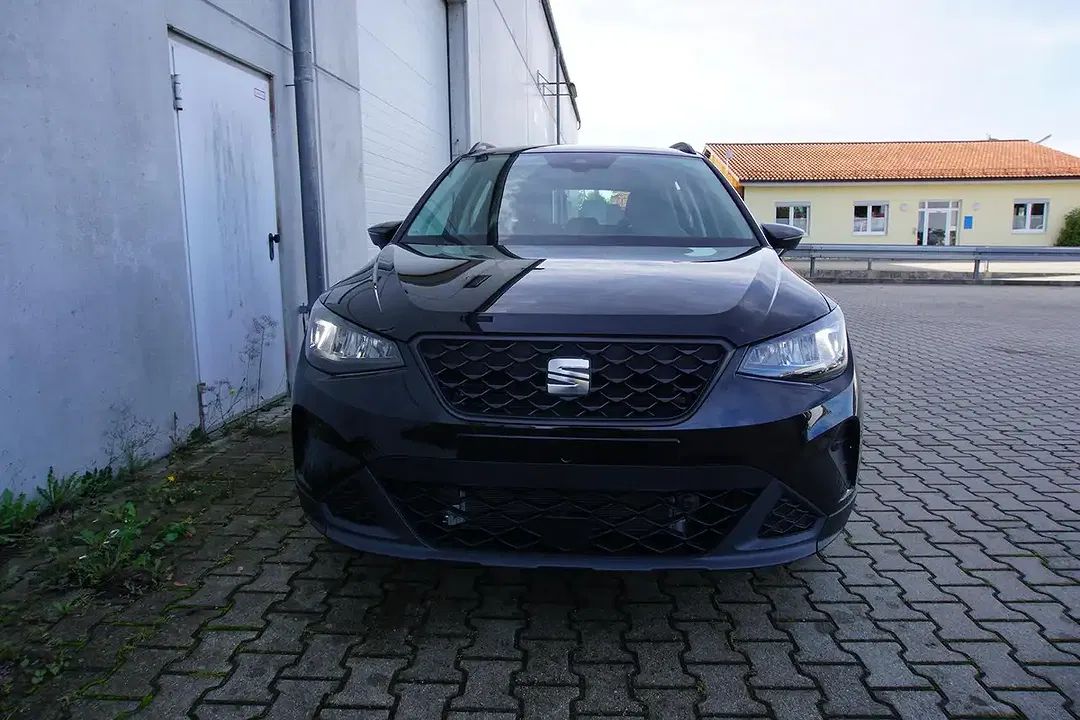 SEAT Arona - Thumbnail 5