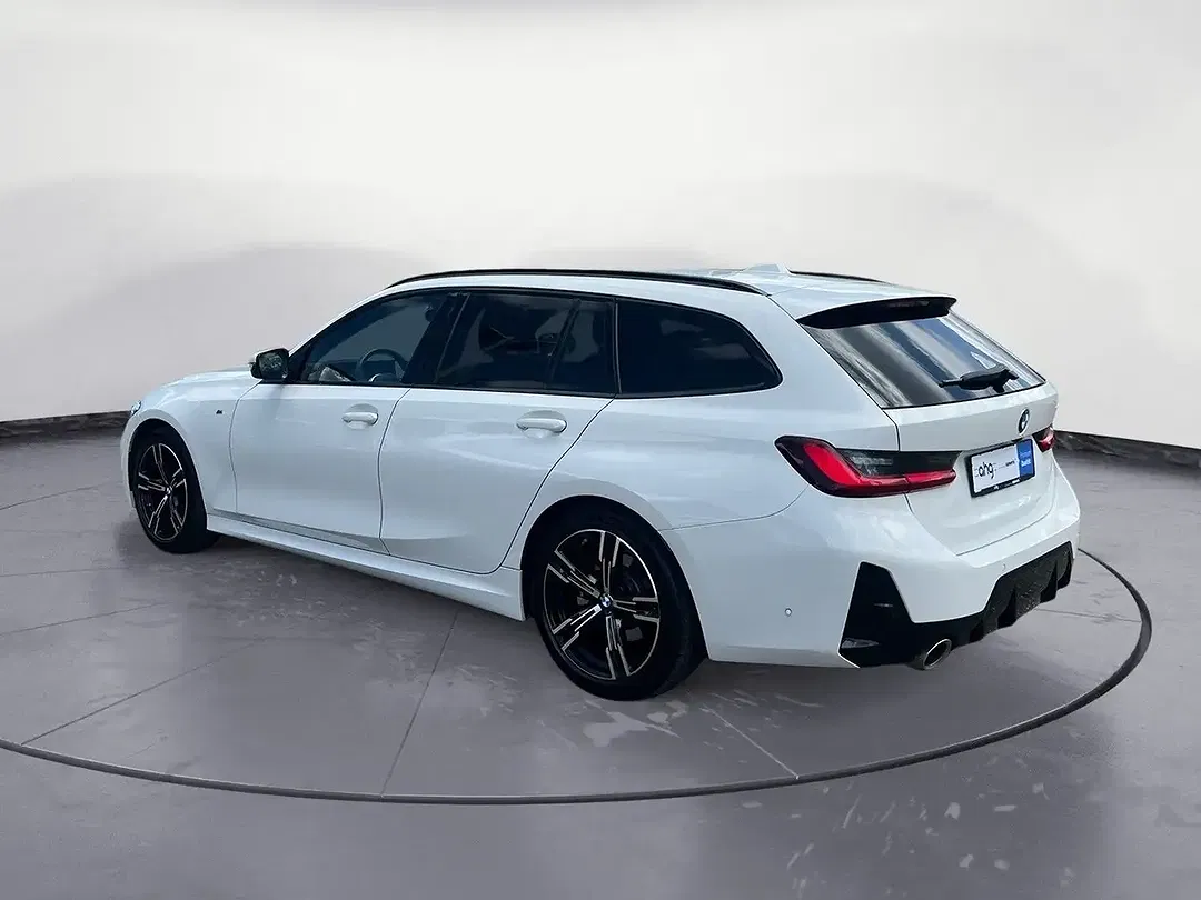 BMW 320 - Thumbnail 3