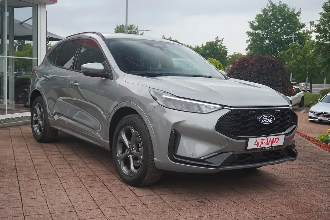 Ford Kuga - Thumbnail 3