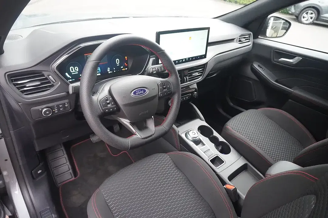 Ford Kuga - Thumbnail 6
