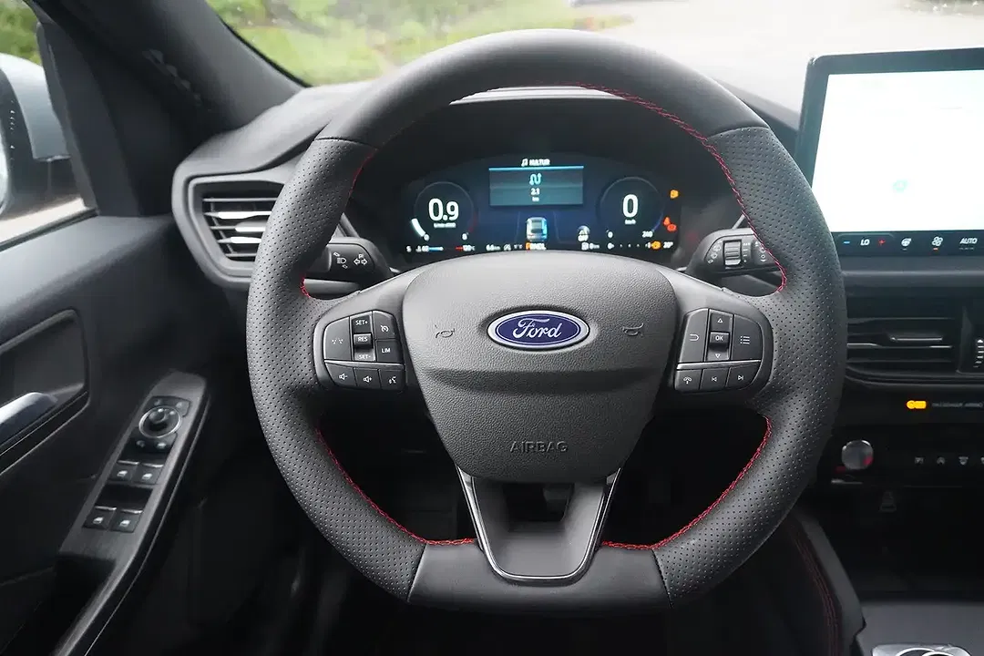Ford Kuga - Thumbnail 7
