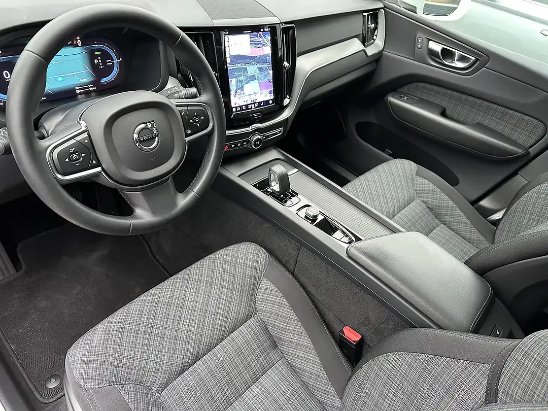 Volvo XC60 - Thumbnail 5