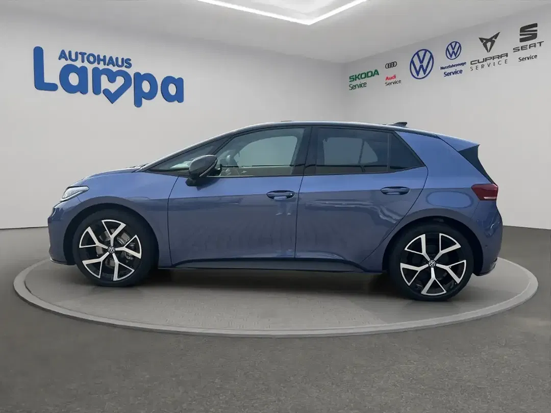 Volkswagen ID.3 - Thumbnail 3