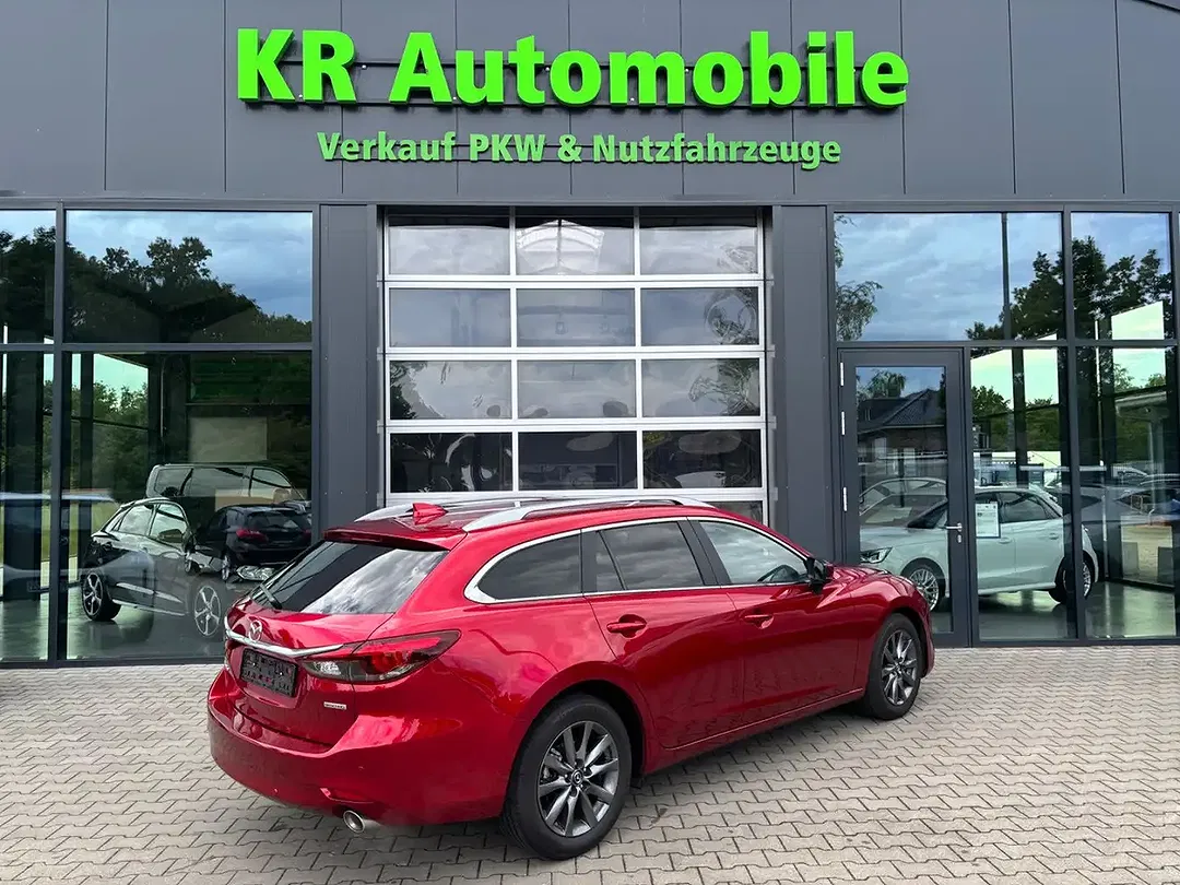 Mazda 6 - Thumbnail 3