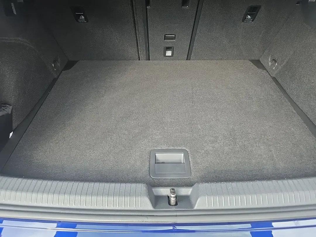 Volkswagen Golf - Thumbnail 6