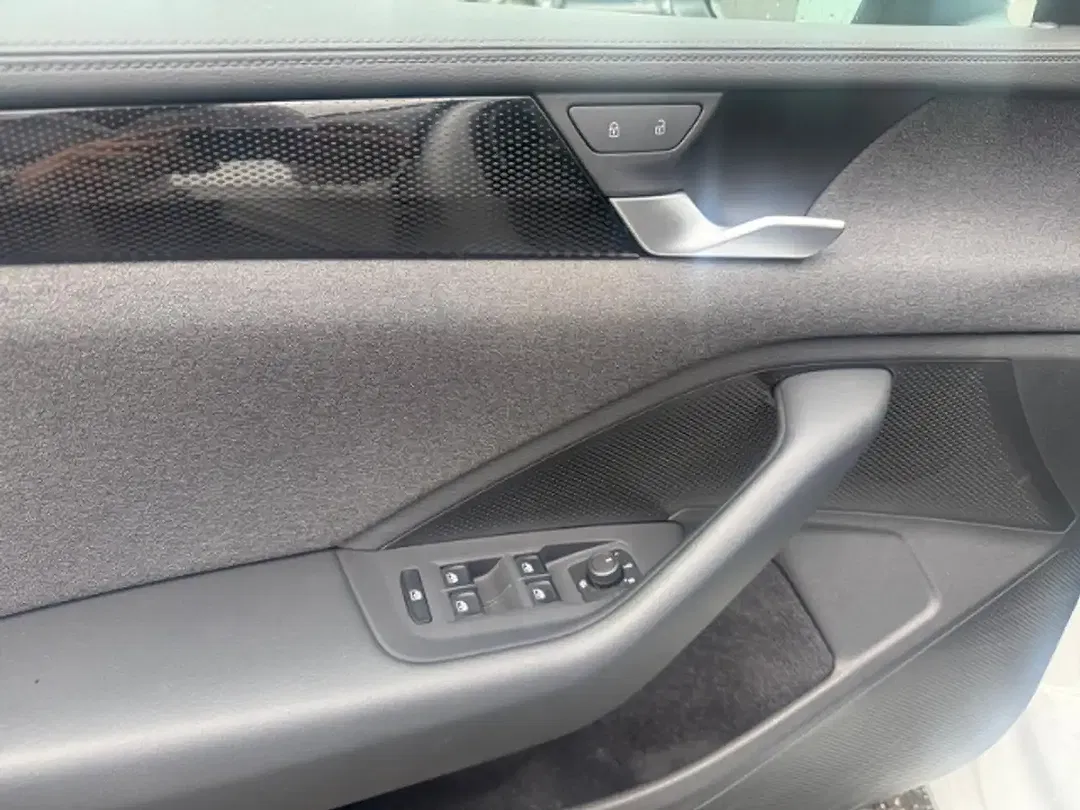 Volkswagen Passat 1.5 eTSI - foto 14