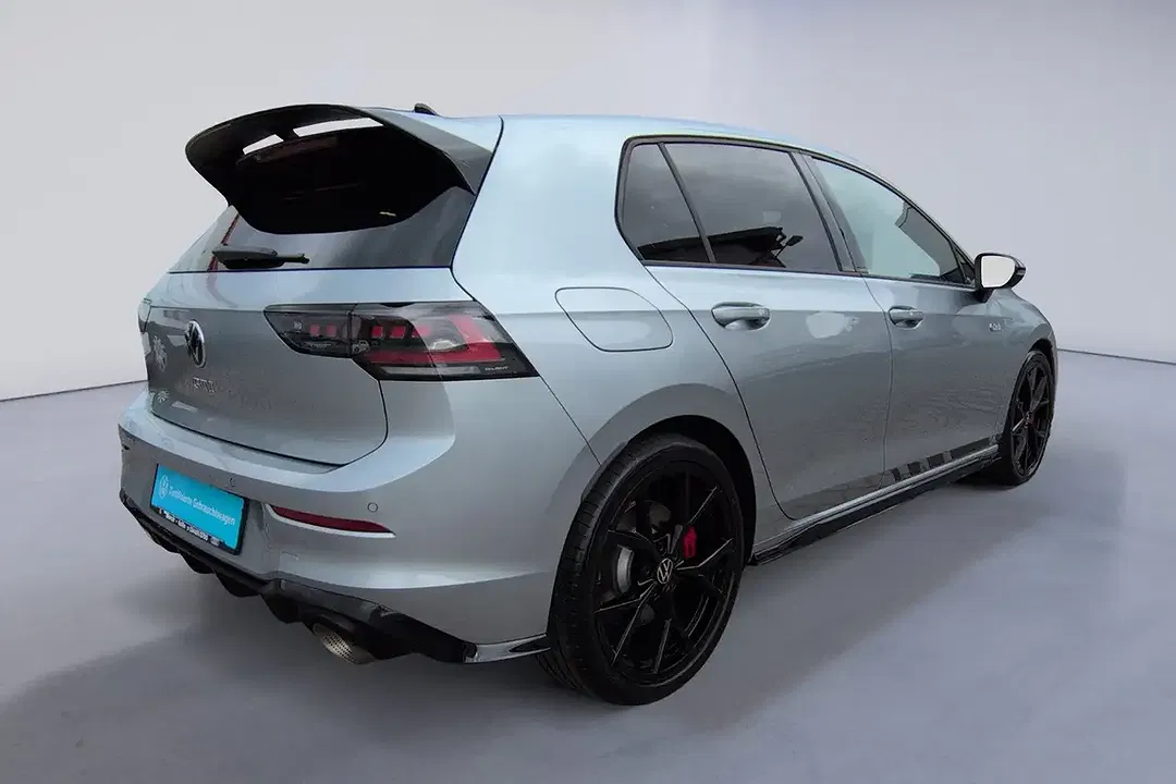 Volkswagen Golf - Thumbnail 6