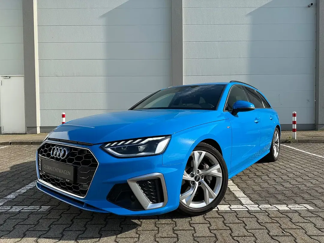 Audi A4 - Thumbnail 4
