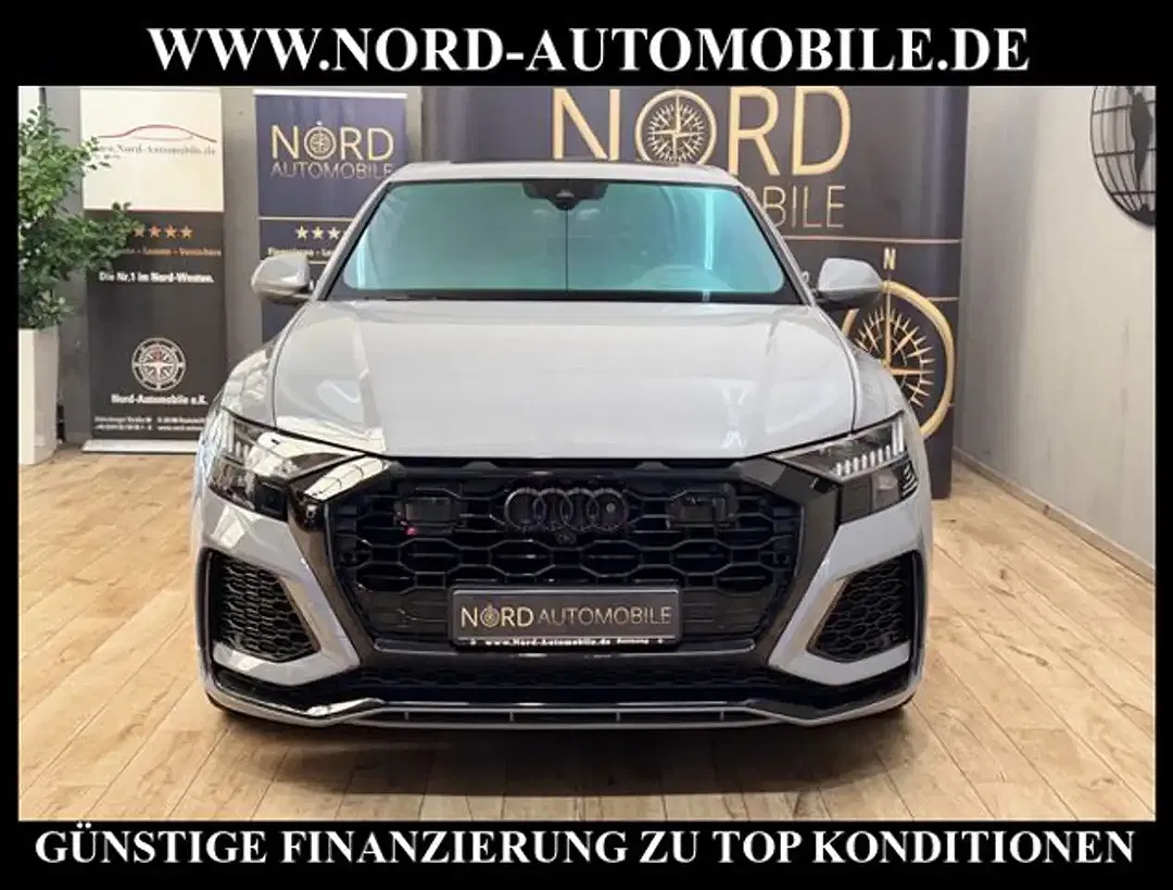 Audi RS Q8 - Thumbnail 2