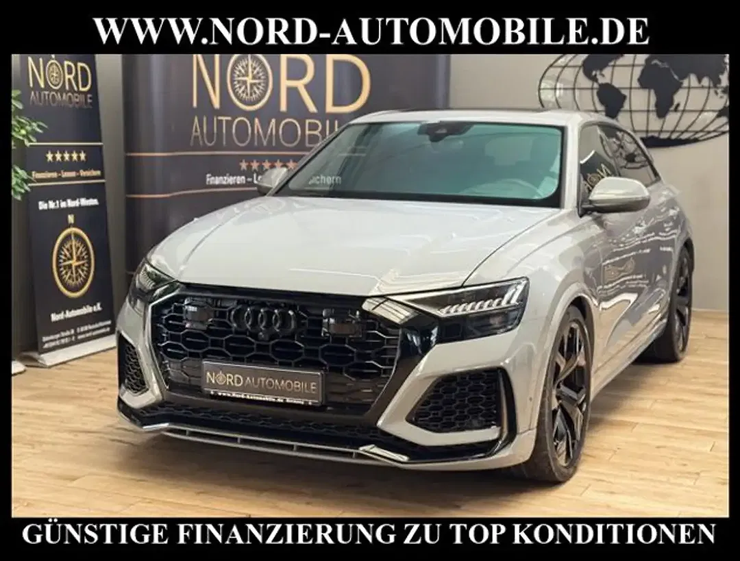 Audi RS Q8 - Thumbnail 3