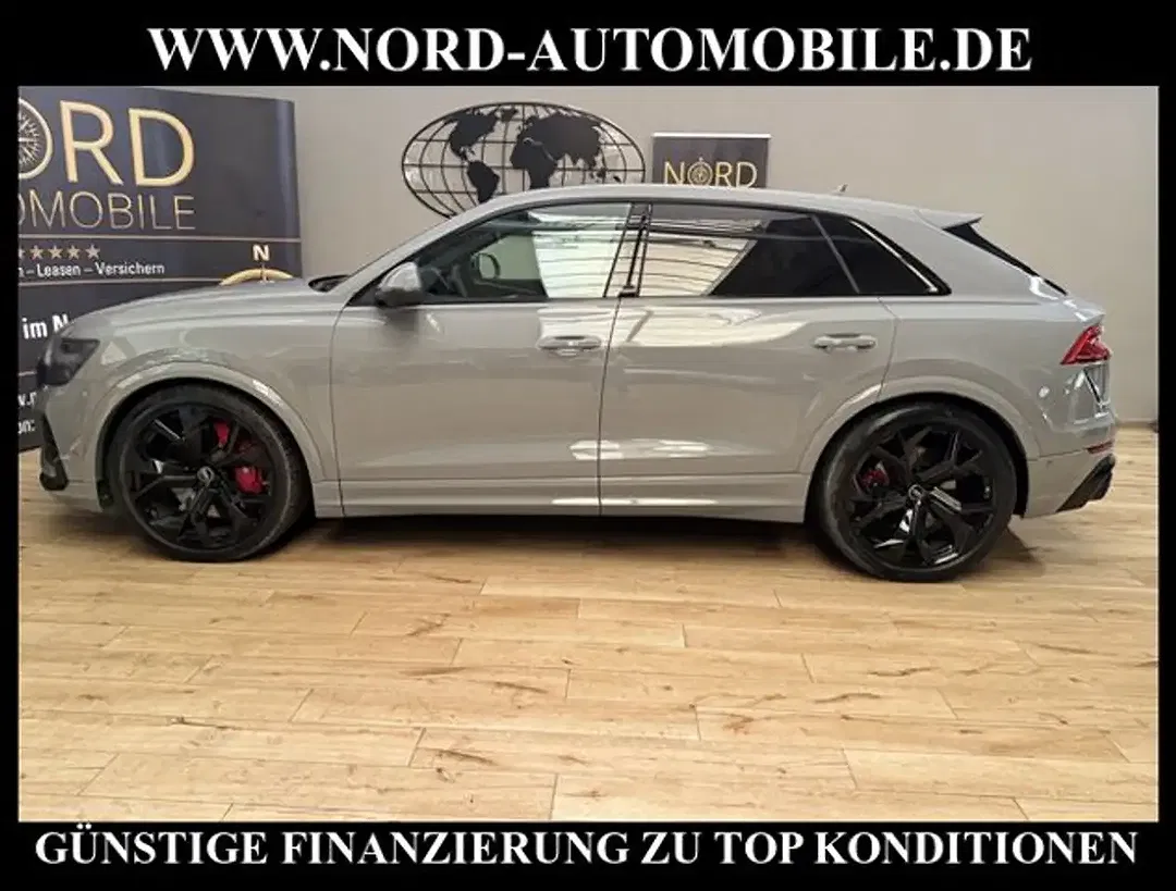Audi RS Q8 - Thumbnail 5